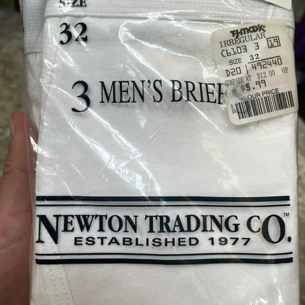 Newton Trading Co Mens Briefs Size 32 White Underwear NOS Whitey Tighty READ